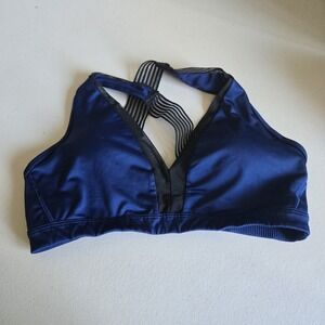 Victoria Sport Women Sports Bra M Blue Striped‎ Wireless Racerback